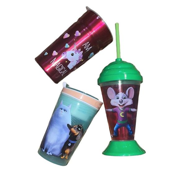 •SNACKEEZ,CHUCK-E-CHEESE,&COOL GEAR• 3/CUPS IN EUC W/LIDS - Picture 1 of 8